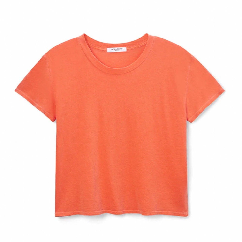 NWT Perfectwhitetee brand new with tags !
